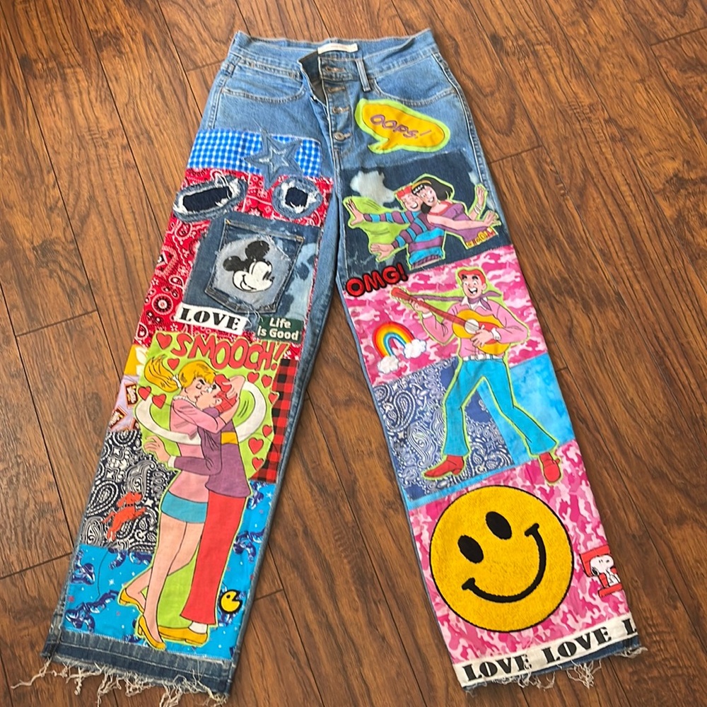 These are some of the custom items I make, but I just wanted to share with you…